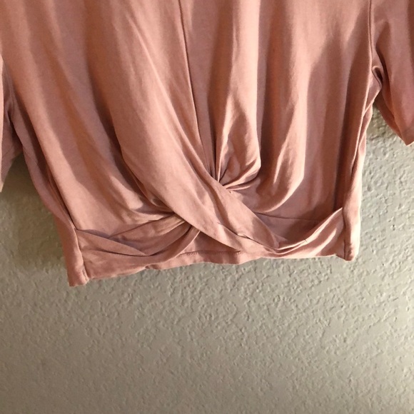 Blush crop top - Picture 3 of 4